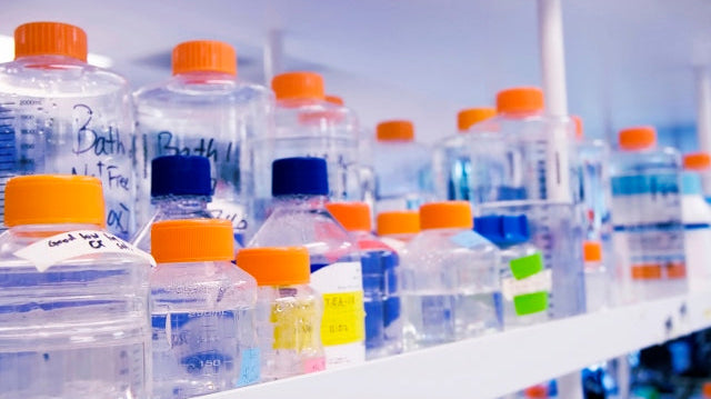 How Laboratory Distributors Can Build a Private Label Buffer Line
